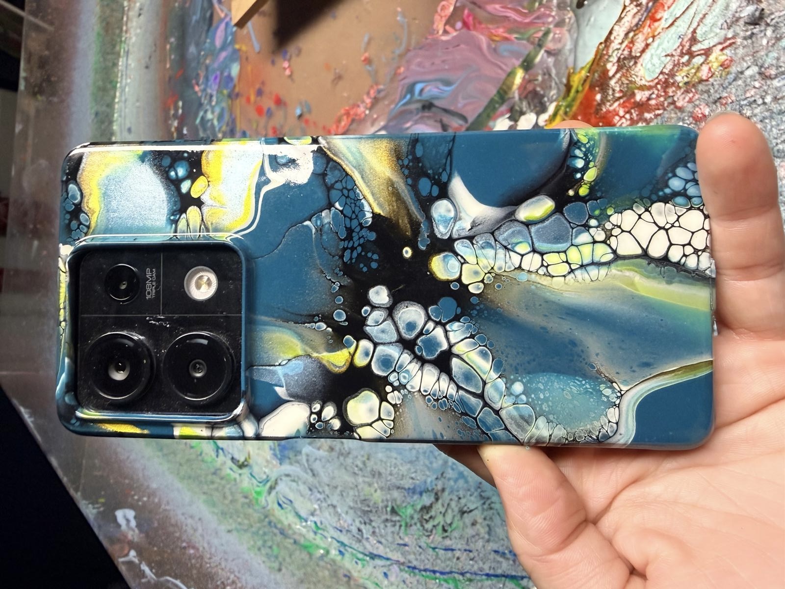 Atelier Coque de téléphone en Pouring